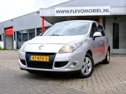 Grijs Gebruikt 2010 Renault Scénic III Dynamique MPV | € 5.950 (Eerlijke prijs)