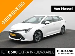 Wit Gebruikt 2020 Toyota Corolla Business Edition Stationwagen | € 17.400 (Goede deal)