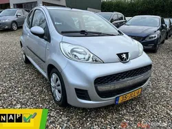 Grijs Gebruikt 2009 Peugeot 107 Hatchback | € 2.999 (Eerlijke prijs)