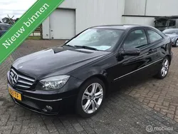 Zwart Gebruikt 2009 Mercedes CLC200 Hatchback | € 4.900