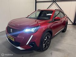 Rood Gebruikt 2021 Peugeot e-2008 Allure SUV | € 11.500 (Super prijs)