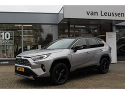 Grijs Gebruikt 2020 Toyota RAV4 Style SUV | € 32.900 (Eerlijke prijs)