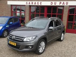 Grijs, metallic lak Gebruikt 2015 VW Tiguan Sportline SUV | € 17.450 (Eerlijke prijs)