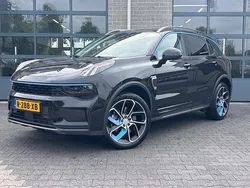 Zwart Gebruikt 2022 Lynk & Co 01 SUV | € 24.850 (Eerlijke prijs)