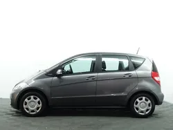 Grijs Gebruikt 2012 Mercedes A160 MPV | € 5.500 (Eerlijke prijs)