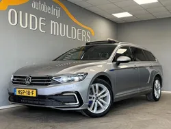 Grijs Gebruikt 2022 VW Passat Business Stationwagen | € 28.950 (Iets duurder)