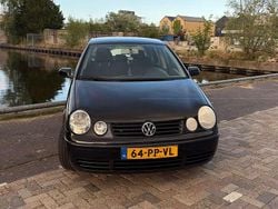 Zwart Gebruikt 2004 VW Polo Hatchback | € 1.100 (Goede deal)