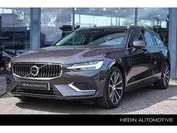 Grijs Gebruikt 2022 Volvo V60 Core Stationwagen | € 47.995 (Eerlijke prijs)
