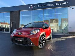 Rood Gebruikt 2025 Toyota Aygo X Pulse SUV | € 17.995