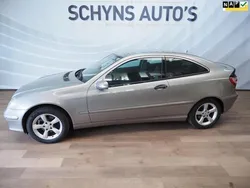 Grijs Gebruikt 2005 Mercedes C200 Coupé | € 5.950 (Duur)