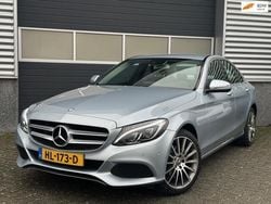 Grijs, metallic lak Gebruikt 2015 Mercedes C180 Ambition Sedan | € 15.490 (Goede deal)
