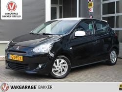 Zwart Gebruikt 2015 Mitsubishi Space Star Inform Hatchback | € 5.950 (Eerlijke prijs)