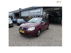 Rood Gebruikt 2006 VW Polo Trendline Hatchback | € 1.950 (Eerlijke prijs)