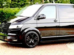 Zwart Gebruikt 2023 VW T6.1 Van | € 38.950 (Eerlijke prijs)