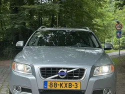 Grijs Gebruikt 2010 Volvo V70 Summum Stationwagen | € 17.775 (Eerlijke prijs)
