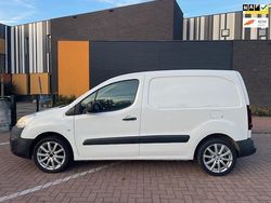 Wit Gebruikt 2016 Peugeot Partner Van | € 4.950 (Goede deal)