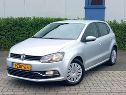 Grijs, metallic lak Gebruikt 2014 VW Polo Comfortline Hatchback | € 5.750 (Eerlijke prijs)