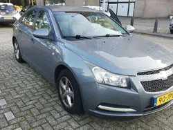 Grijs Gebruikt 2009 Chevrolet Cruze LS Sedan | € 2.800 (Eerlijke prijs)