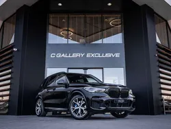 Zwart Gebruikt 2022 BMW X5 Executive SUV | € 70.895 (Goede deal)