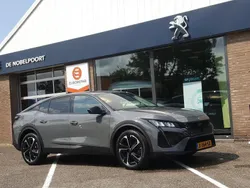 Hatchback Gebruikt 2024 Peugeot 408 Allure Sedan | € 30.800 (Eerlijke prijs)