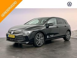 Zwart Nieuw 2025 VW Golf VIII Style Hatchback | € 45.715