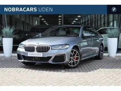 Grijs, metallic lak Gebruikt 2021 BMW 530 Executive Sedan | € 39.950 (Eerlijke prijs)