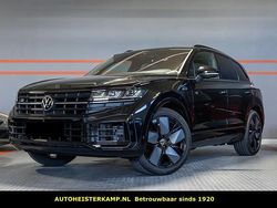Zwart Nieuw 2025 VW Touareg R SUV | € 93.950 (Duur)