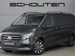 Grijs Gebruikt 2024 Mercedes Vito MPV | € 52.900 (Eerlijke prijs)