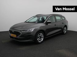 Grijs Gebruikt 2022 Ford Focus Stationwagen | € 16.900 (Eerlijke prijs)