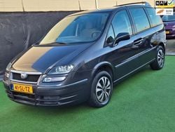 Grijs Gebruikt 2006 Fiat Ulysse Emotion MPV | € 9.990