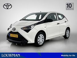 Wit Gebruikt 2019 Toyota Aygo Hatchback | € 9.950 (Eerlijke prijs)