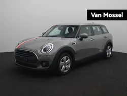 Grijs Gebruikt 2022 Mini Cooper Clubman Essential Stationwagen | € 26.945 (Eerlijke prijs)
