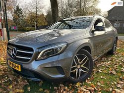 Grijs Gebruikt 2015 Mercedes GLA200 Ambition SUV | € 14.950 (Eerlijke prijs)