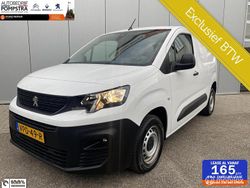 Wit Gebruikt 2022 Peugeot Partner Van | € 9.994 (Goede deal)