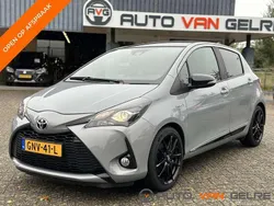 Grijs, metallic lak Gebruikt 2019 Toyota Yaris Hybrid Sport Hatchback | € 15.950 (Super prijs)