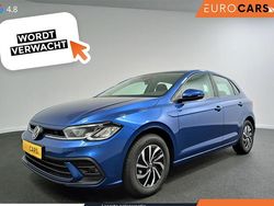 Blauw Gebruikt 2022 VW Polo Life Hatchback | € 17.490 (Goede deal)