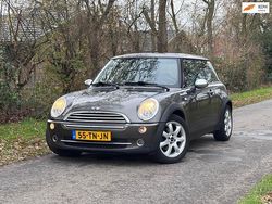Grijs Gebruikt 2006 Mini ONE Hatchback | € 2.950 (Eerlijke prijs)