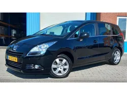 Zwart Gebruikt 2012 Peugeot 5008 MPV | € 2.950 (Eerlijke prijs)