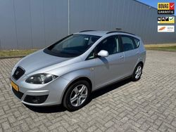 Grijs Gebruikt 2013 Seat Altea XL Copa MPV | € 2.750 (Goede deal)
