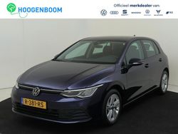 Blauw Gebruikt 2022 VW Golf VIII Life Hatchback | € 19.450 (Super prijs)