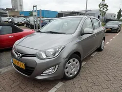 Grijs Gebruikt 2012 Hyundai i20 Hatchback | € 4.999 (Eerlijke prijs)
