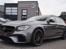 Grijs Gebruikt 2018 Mercedes E63 AMG AMG Stationwagen | € 49.995 (Eerlijke prijs)