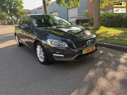 Grijs Gebruikt 2014 Volvo V60 Kinetic Stationwagen | € 7.250 (Iets duurder)