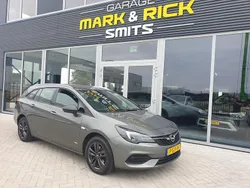Grijs Gebruikt 2022 Opel Astra Design & Tech Stationwagen | € 12.750 (Super prijs)