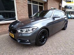 Grijs Gebruikt 2016 BMW 118 Executive Hatchback | € 11.950 (Eerlijke prijs)