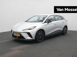 Grijs Gebruikt 2023 MG MG4 EV Hatchback | € 19.995 (Eerlijke prijs)