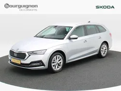 Grijs Gebruikt 2020 Skoda Octavia Business Line Stationwagen | € 16.850 (Eerlijke prijs)