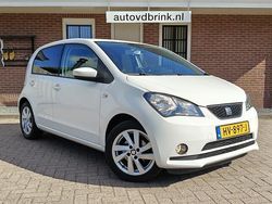 Wit Gebruikt 2016 Seat Mii CONNECT Hatchback | € 6.740 (Iets duurder)