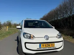 Wit Gebruikt 2014 VW up! Move Hatchback | € 5.800 (Iets duurder)