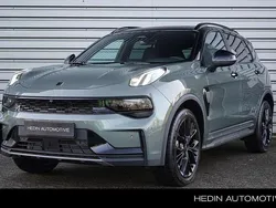 Groen, metallic lak Nieuw 2025 Lynk & Co 01 SUV | € 46.995